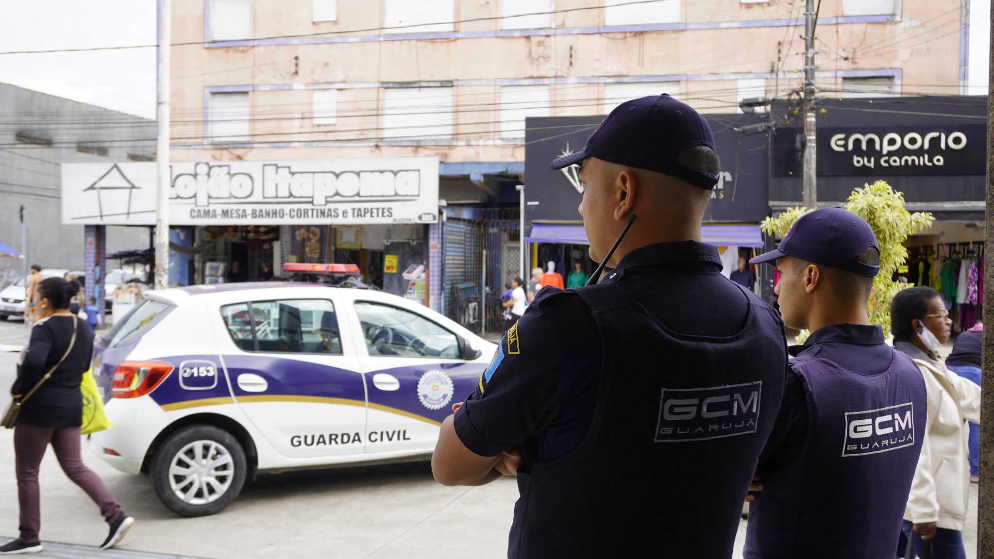 Operação Dia dos Pais reforça segurança no comércio de Guarujá