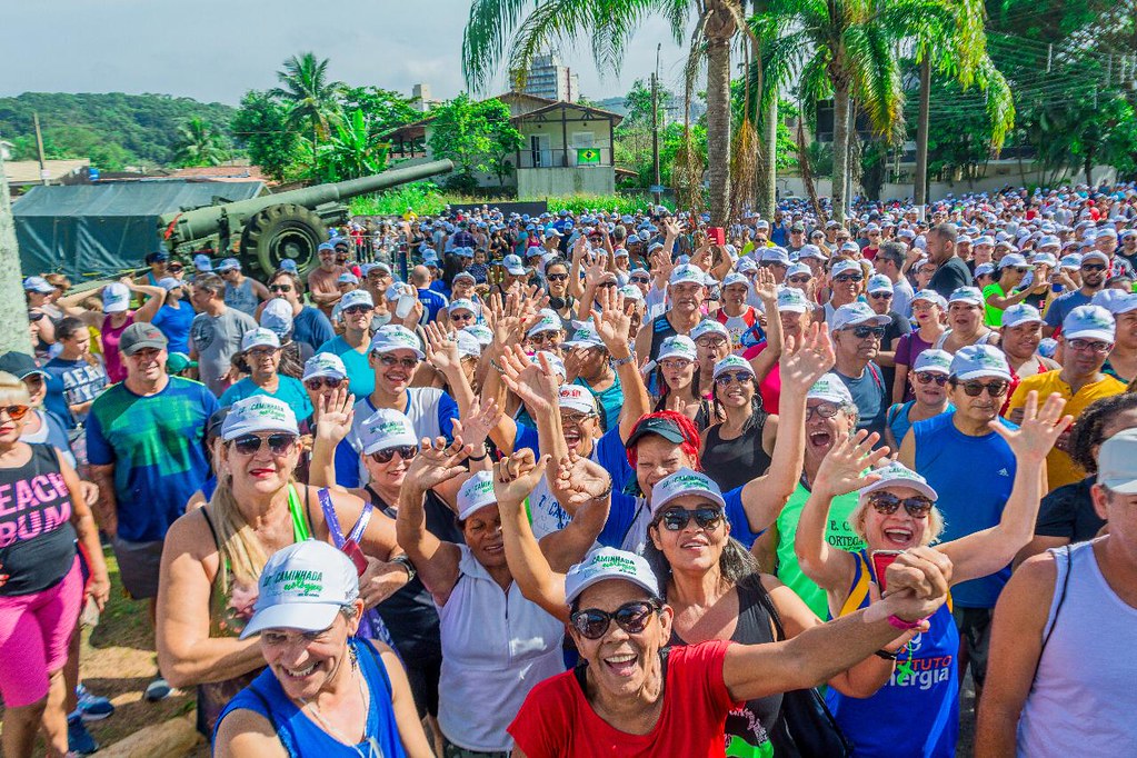 Caminhada Ecológica reúne quatro mil pessoas no Forte dos Andradas