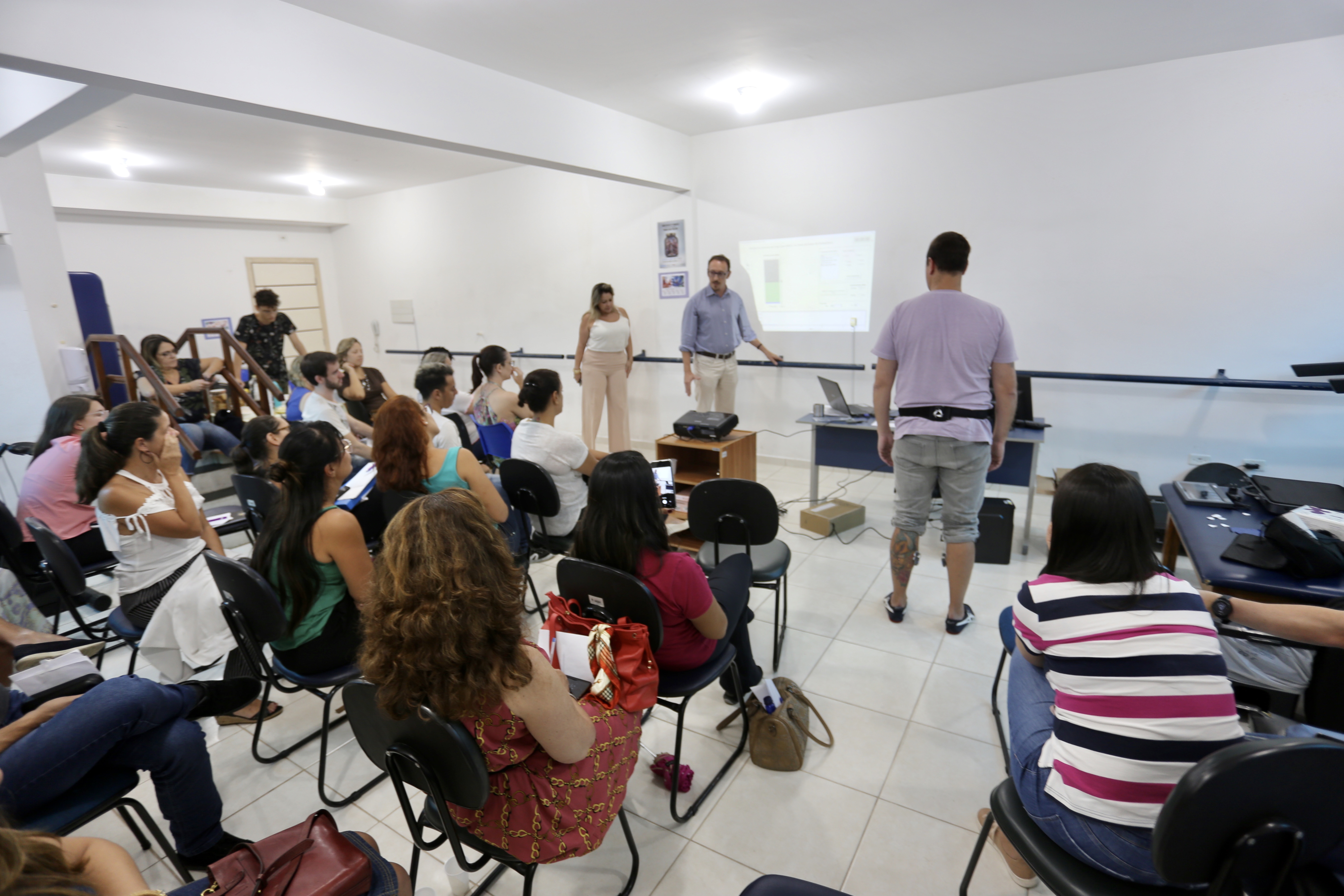 Guarujá treina fisioterapeutas para serem suporte nas UPA’s durante pandemia