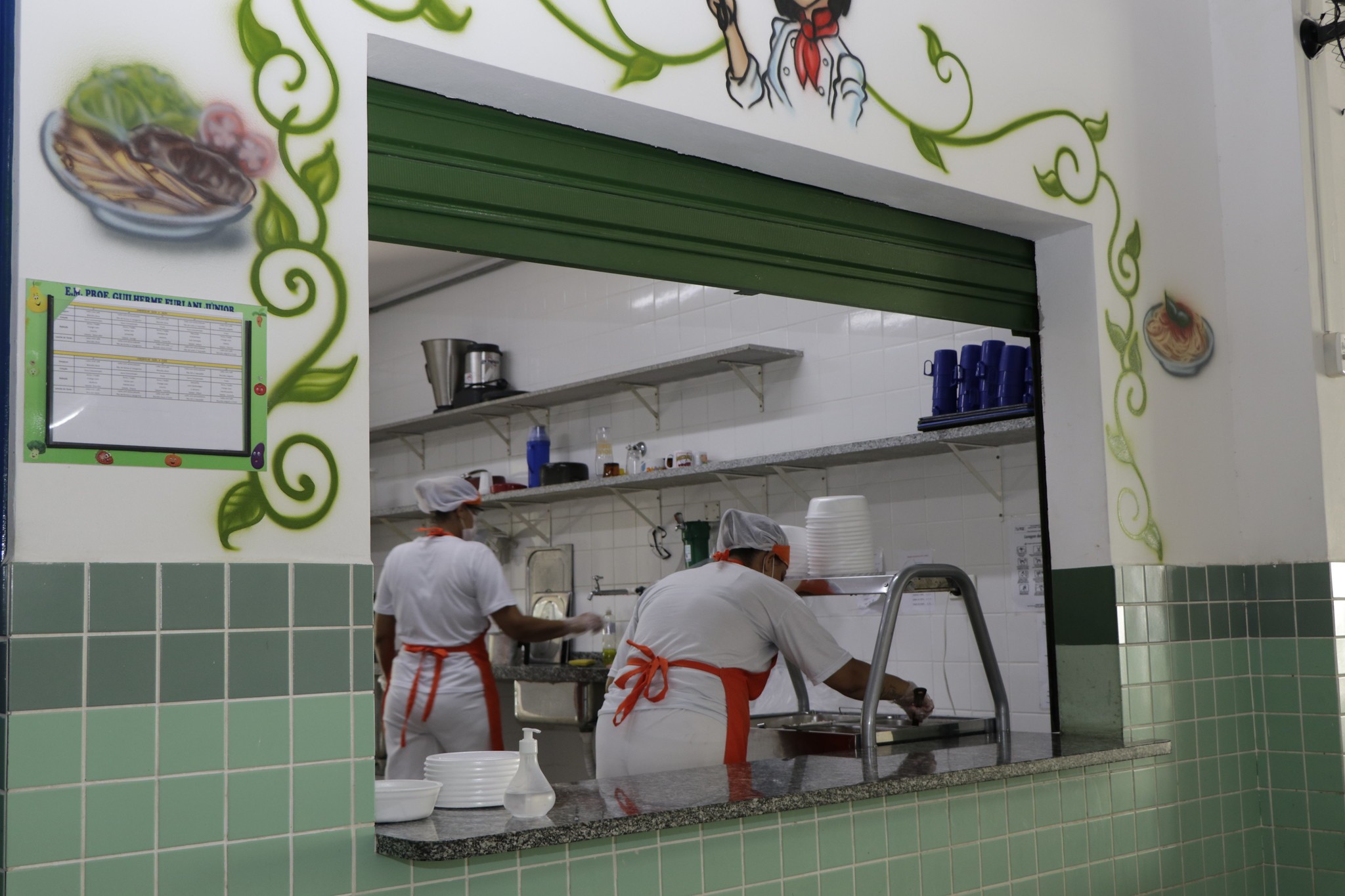 Guarujá ultrapassa 100 mil refeições fornecidas aos alunos
