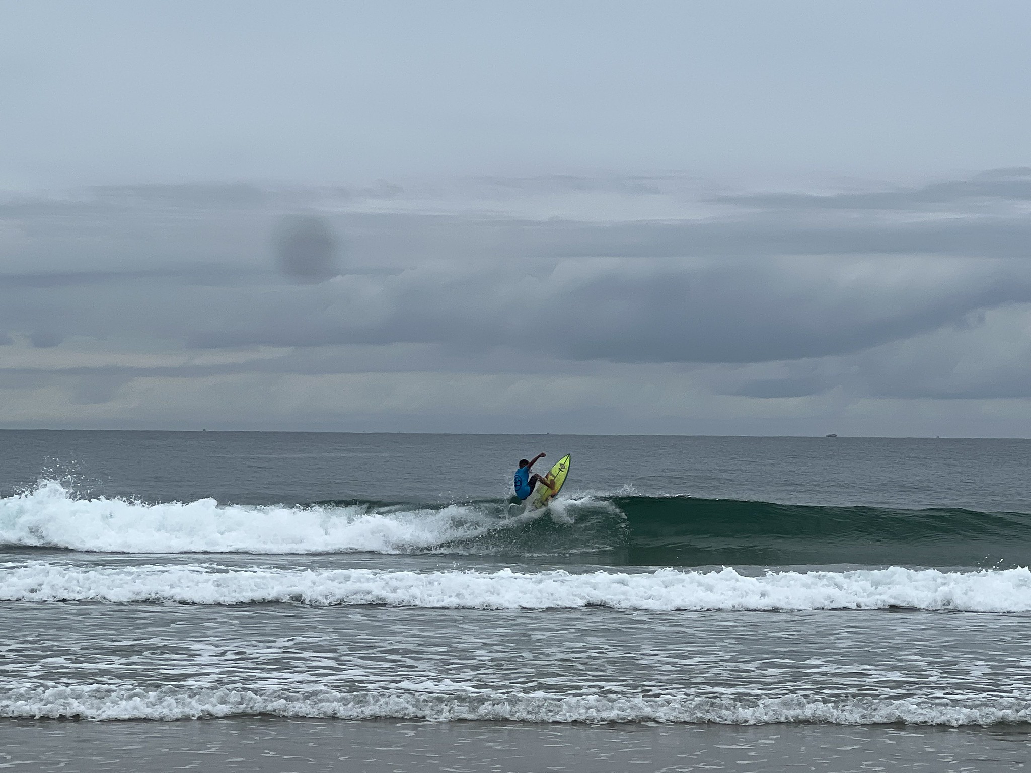 Praia de Pernambuco recebe 3ª edição do Equilibriza Surf Grommets nos dias 3 e 4
