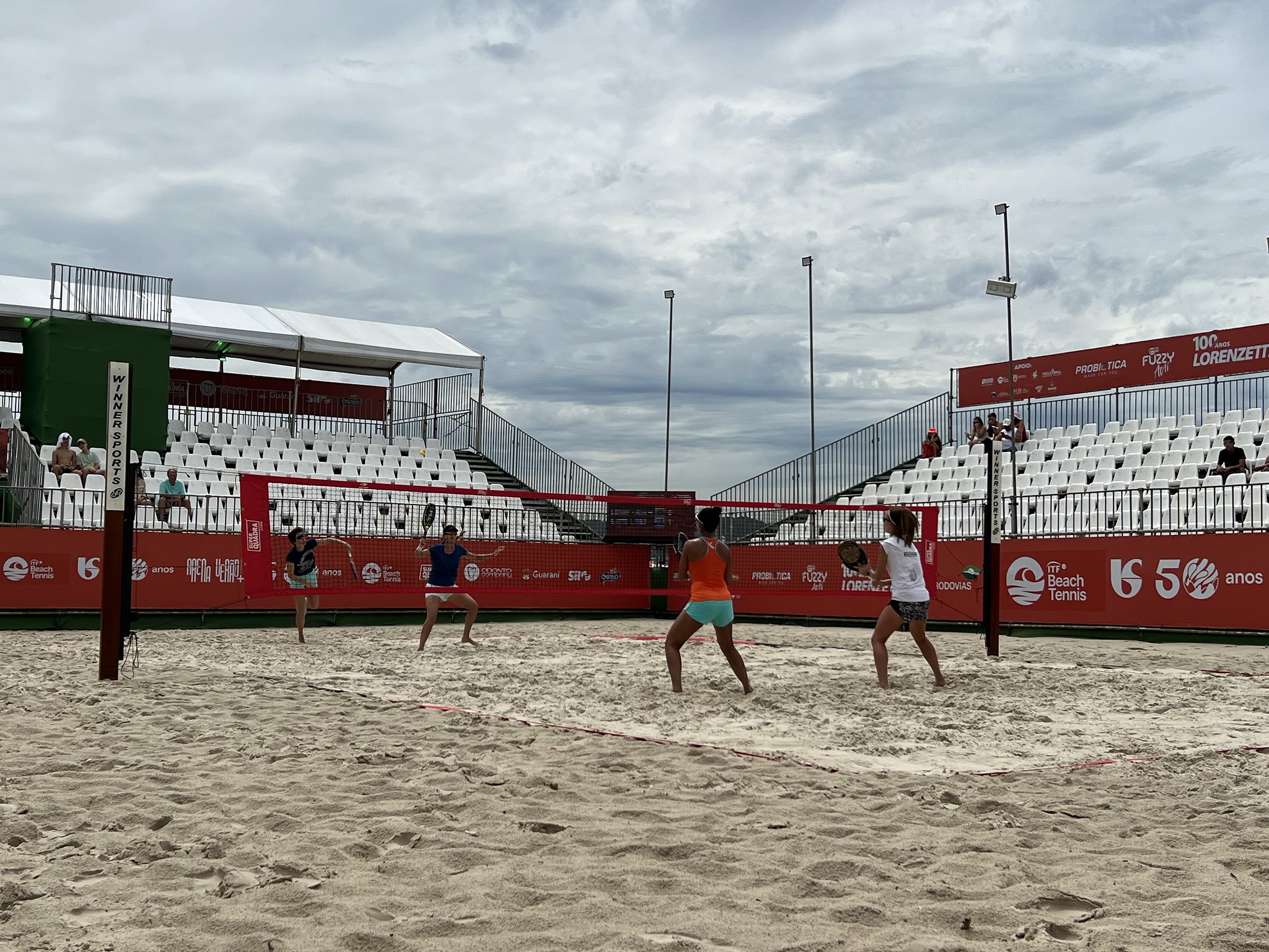 Arena Verão + se despede de Guarujá com finais de Beach Tennis no domingo (21)