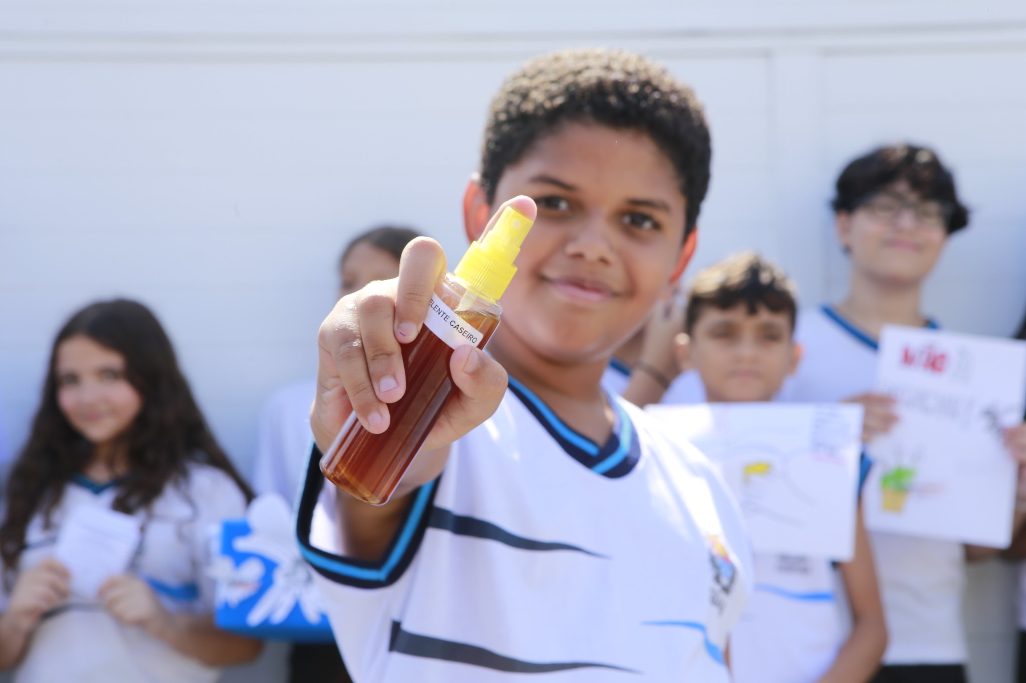 Mais de 34 mil estudantes de Guarujá fortalecem luta contra a dengue