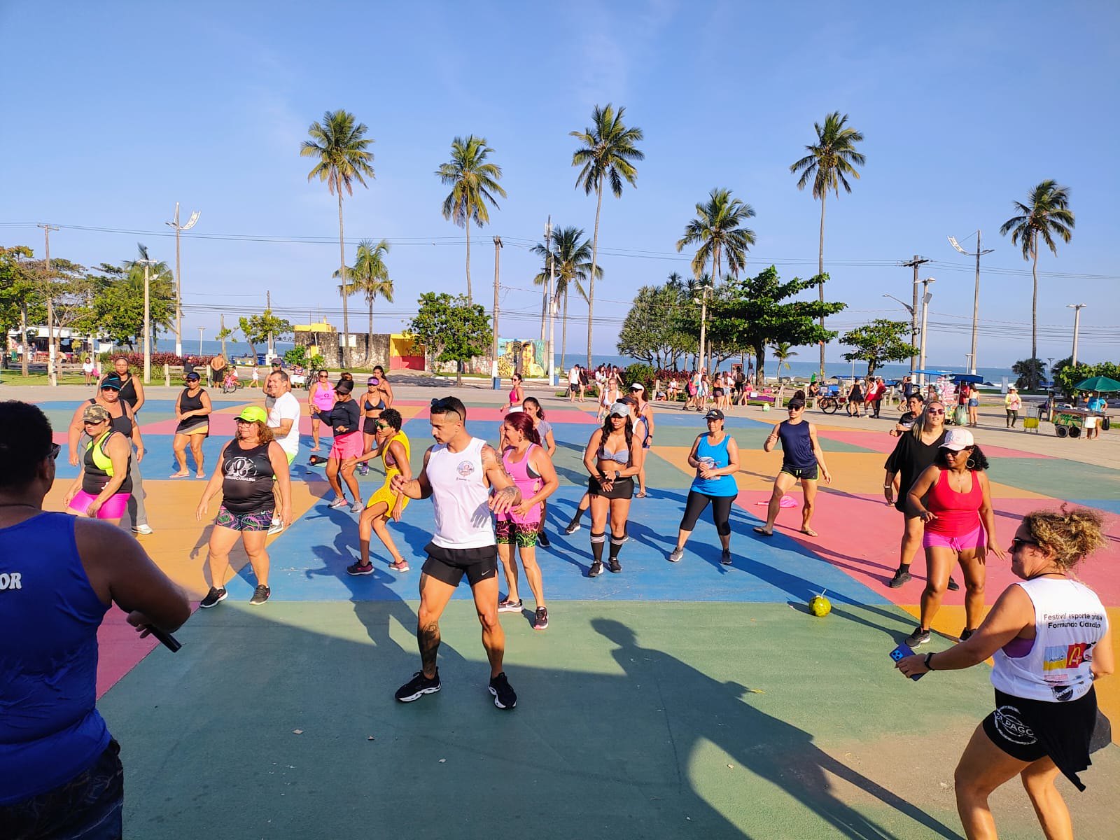 Festival Esporte Praia recebe mais de 2 mil pessoas na Enseada