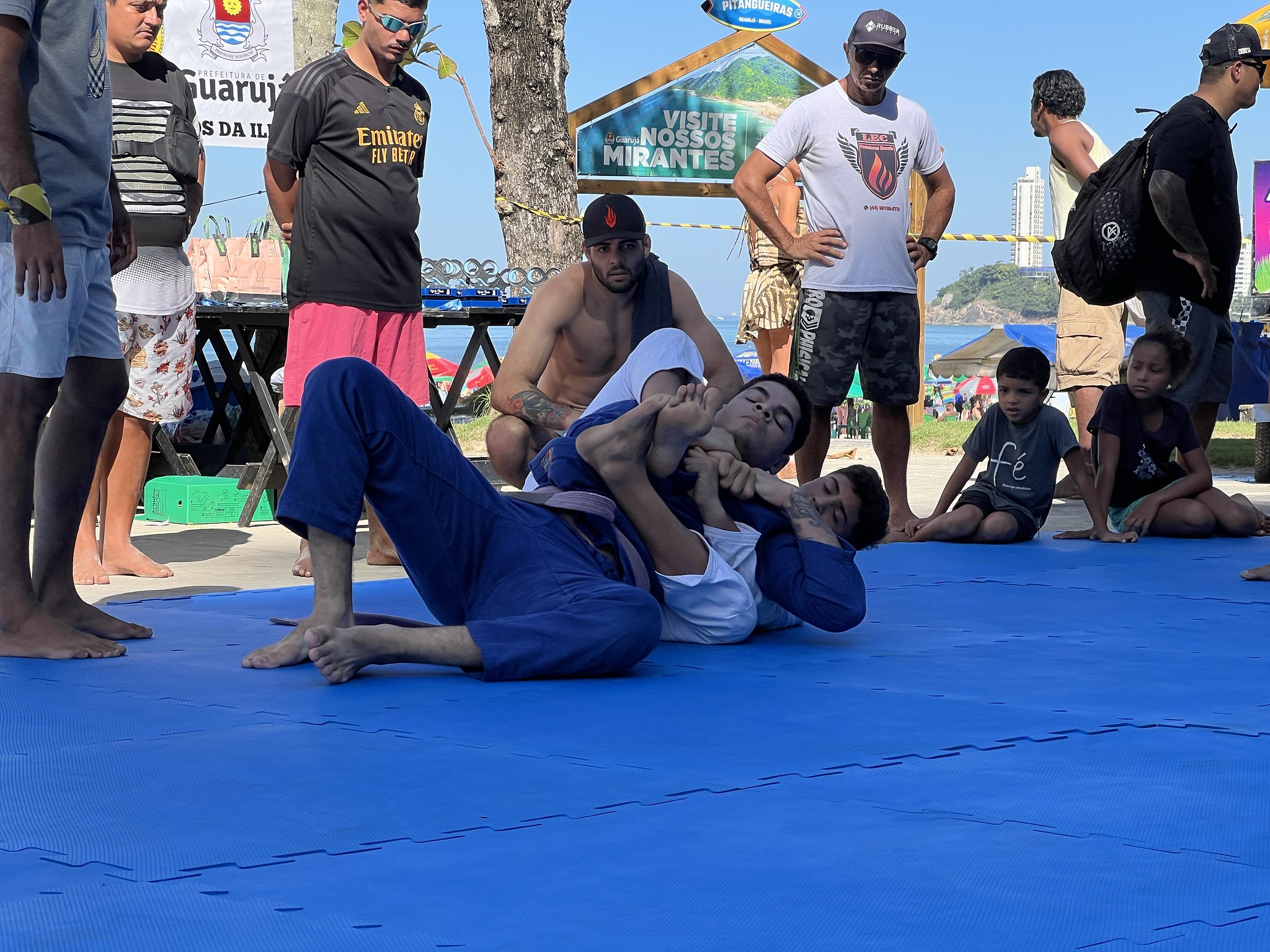 5º Festival Reis da Praia atrai 400 pessoas em evento com atividades de surfe e jiu-jítsu  