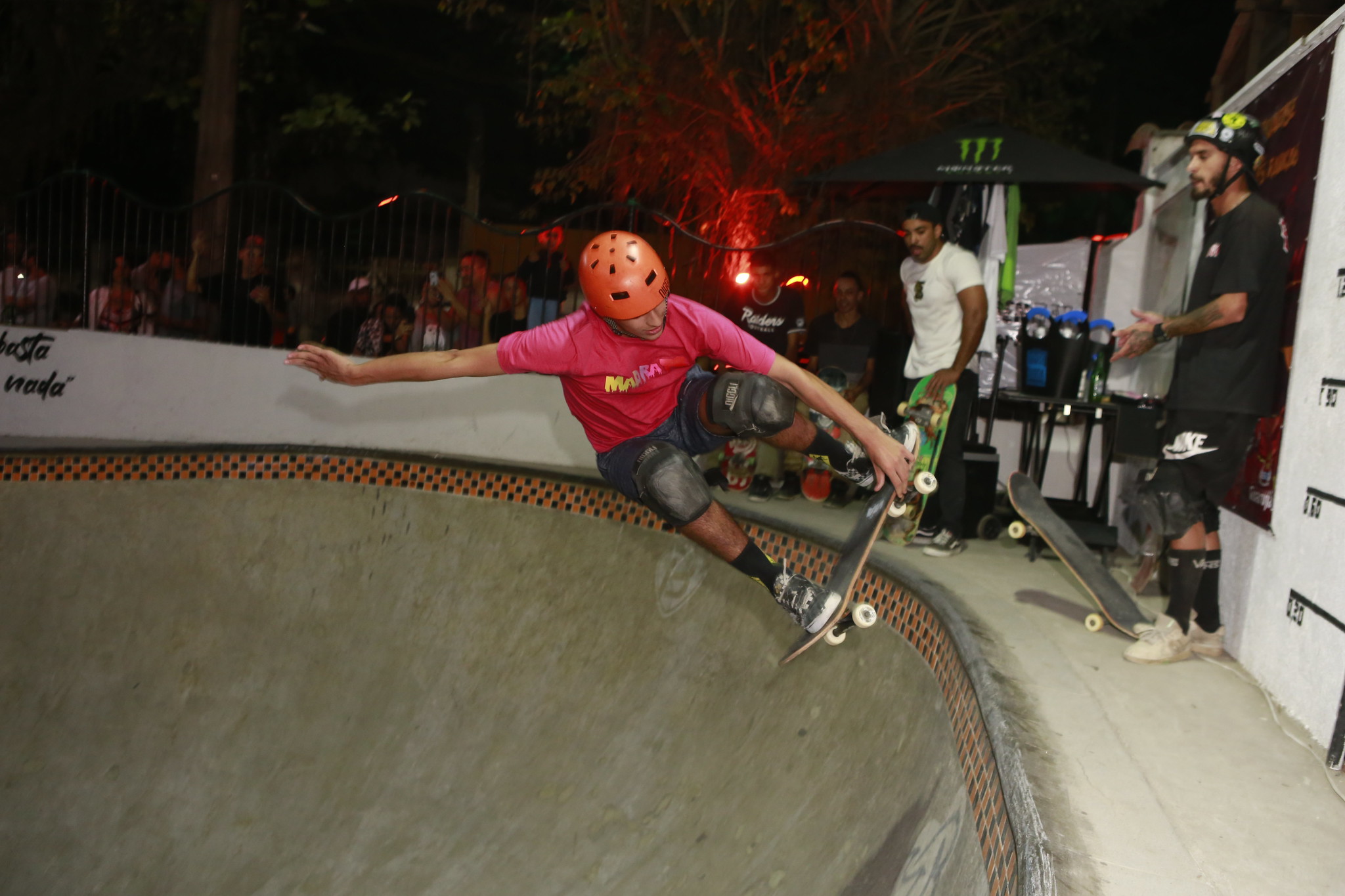Circuito Guarujaense de Esportes Radicais atrai mais de 500 pessoas em evento no Dia do Skate