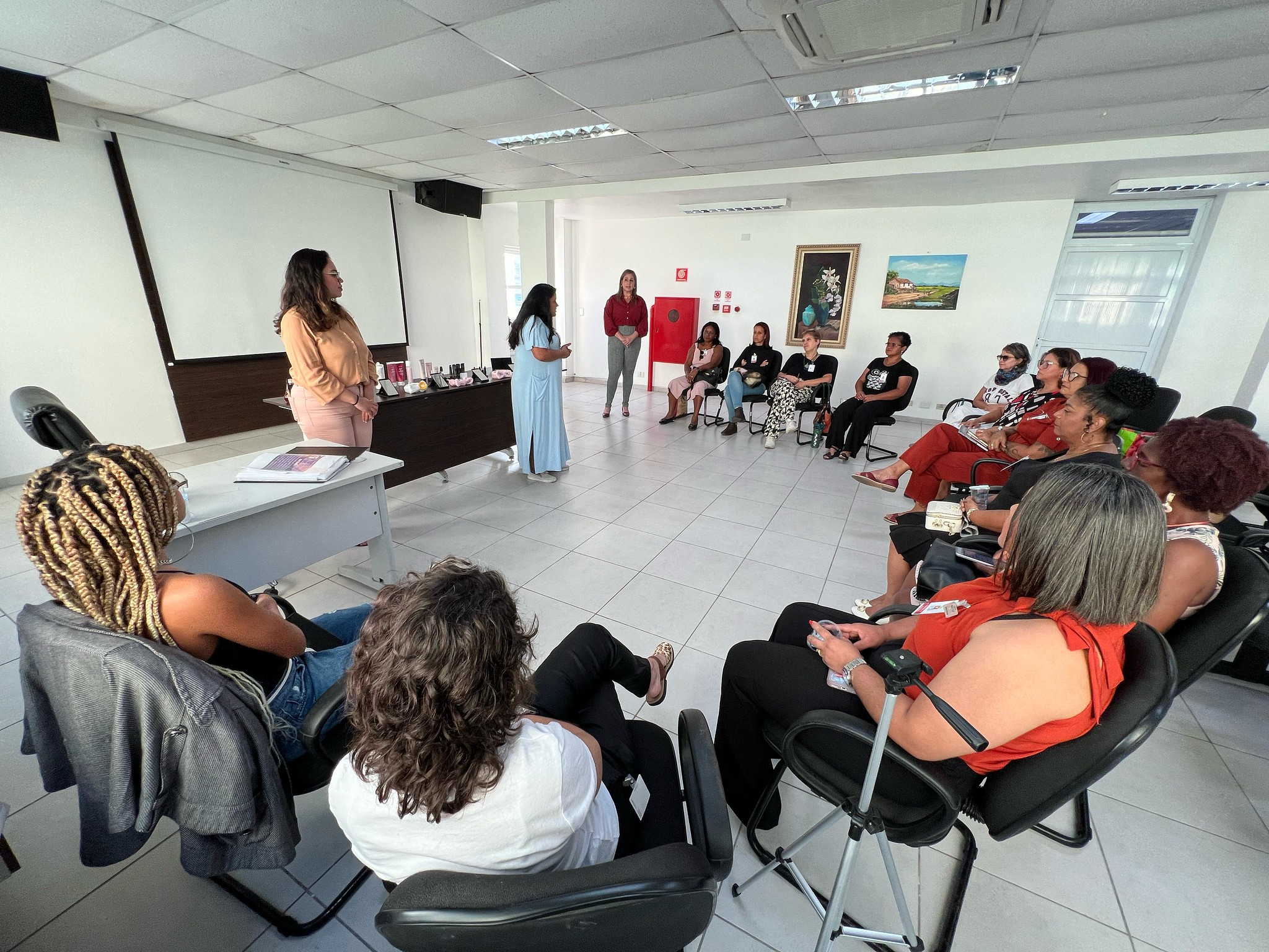 Guarujá tem inscrições abertas para curso de Promotoras Legais Populares até 30 de julho