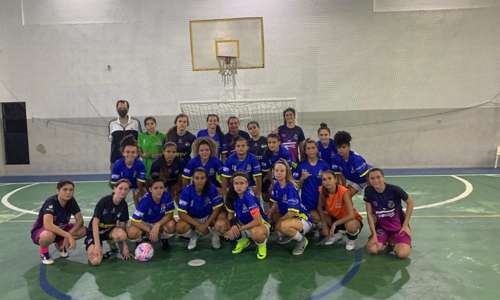 Guarujá é campeã da Liga Paulista de Futsal feminino