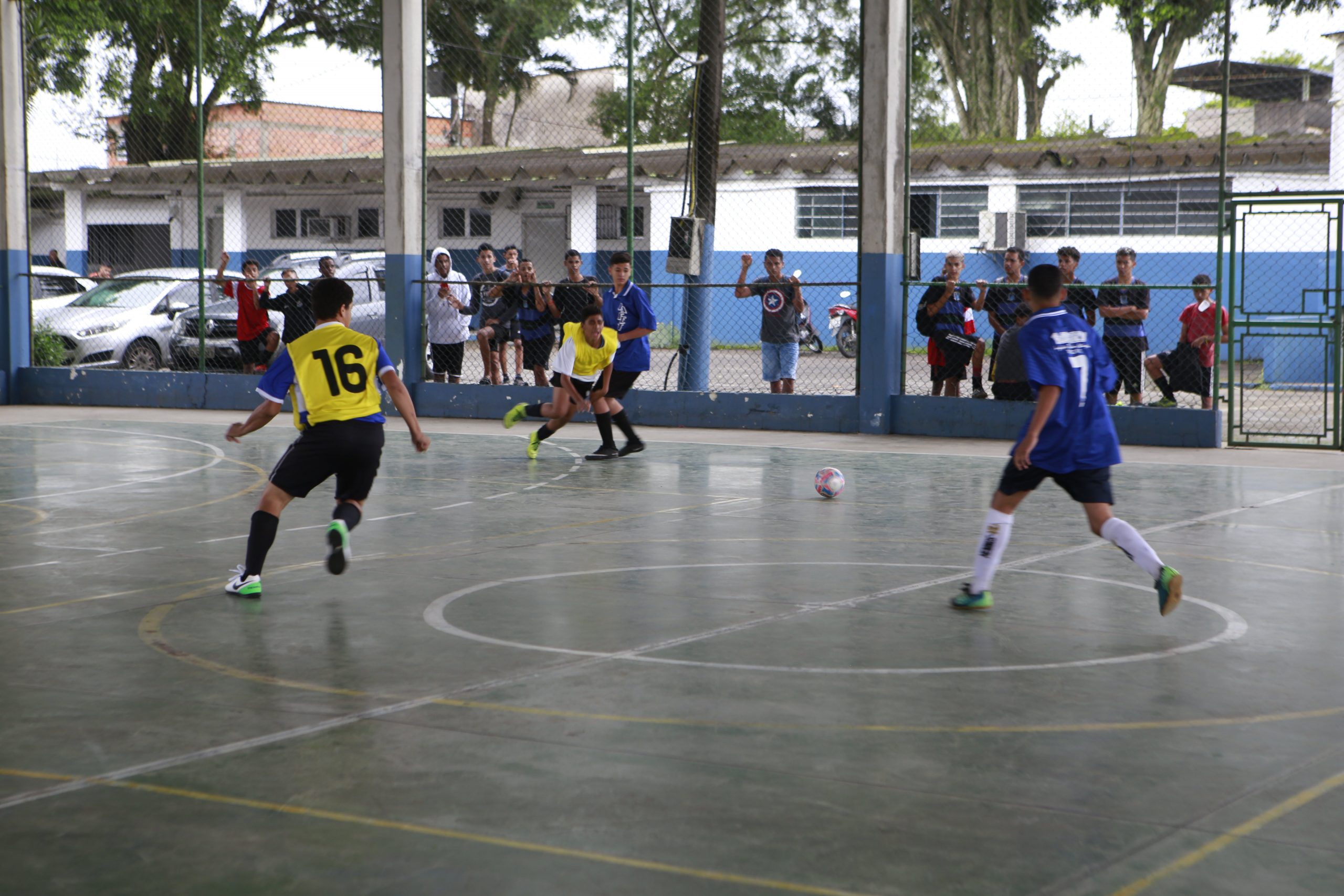 Esporte abre inscrição para seletiva de futebol feminino