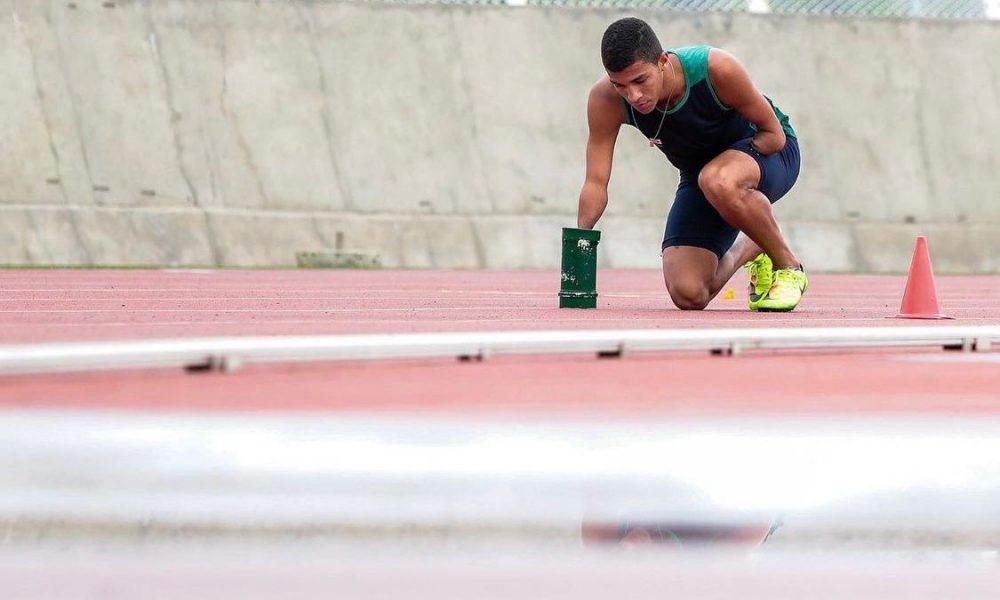 Atletas de Guarujá conquistam três medalhas no Festival Escola de